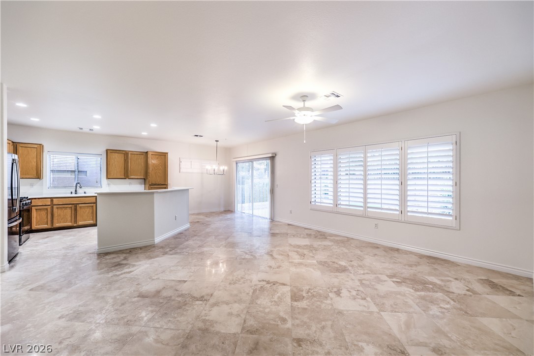 1748 Warrington Drive Property Photo 8