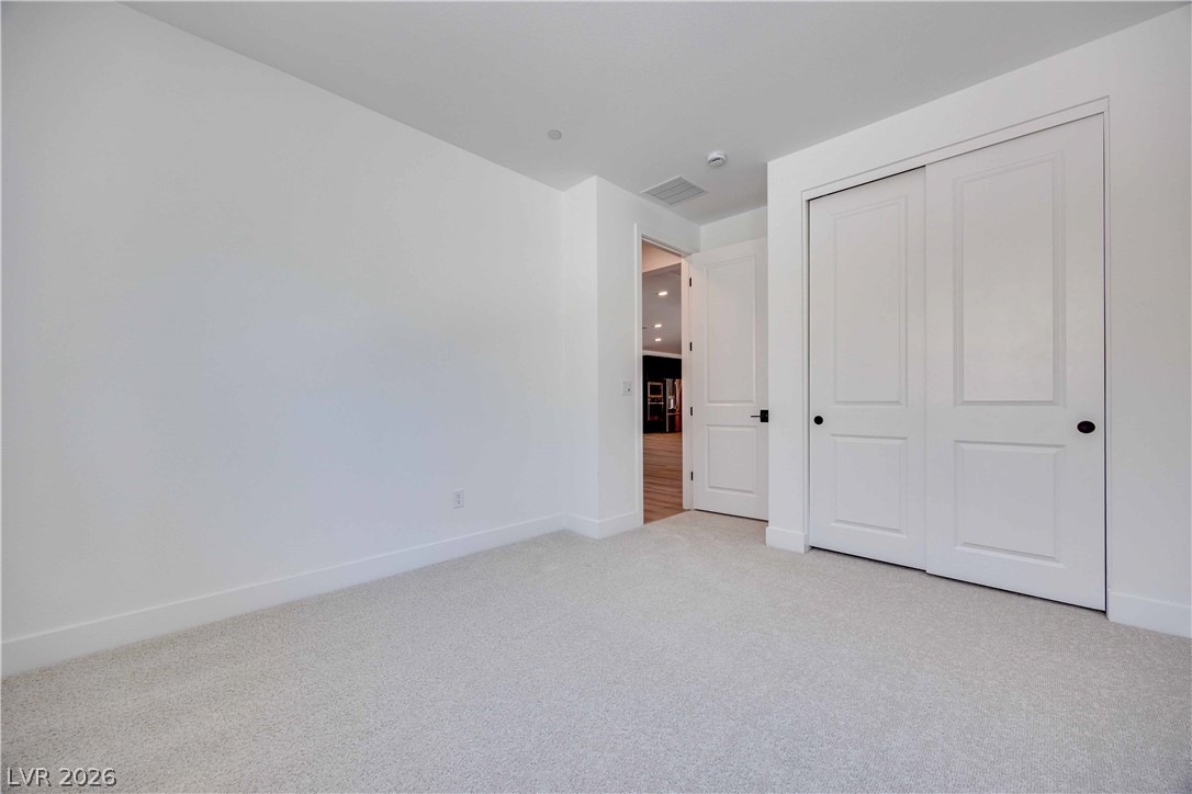 1001 Soaring Sage Avenue Property Photo 9