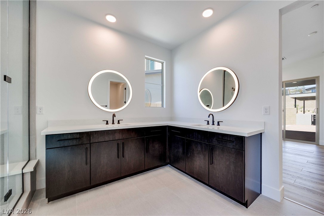 1001 Soaring Sage Avenue Property Photo 16