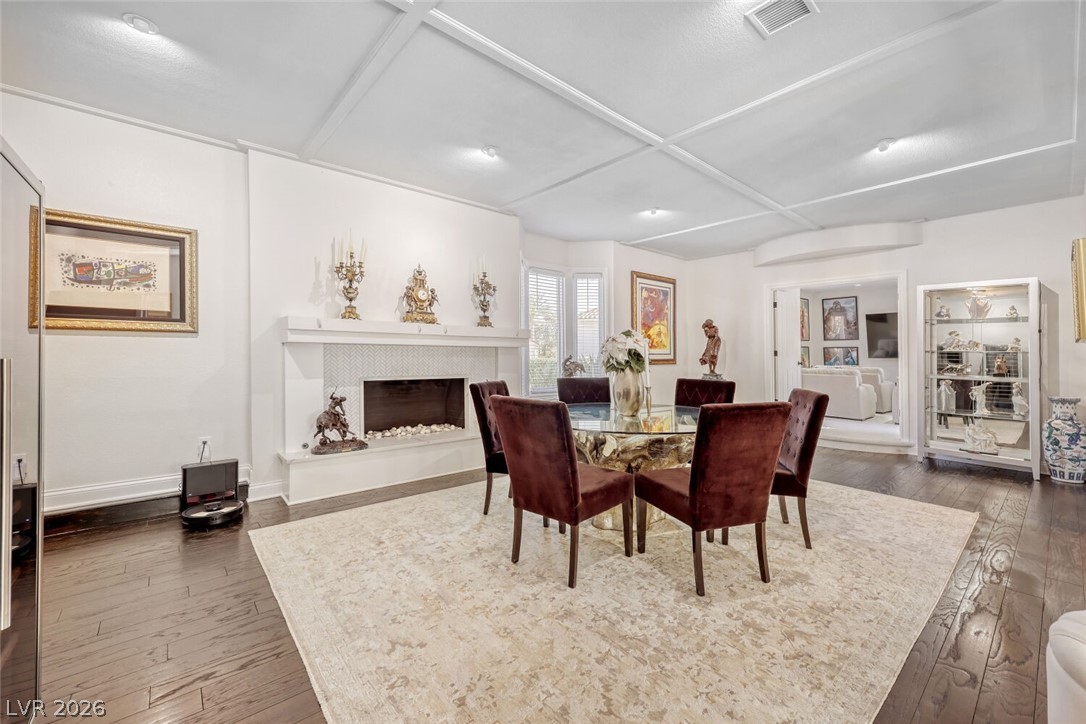 12 Congressional Court Property Photo 22
