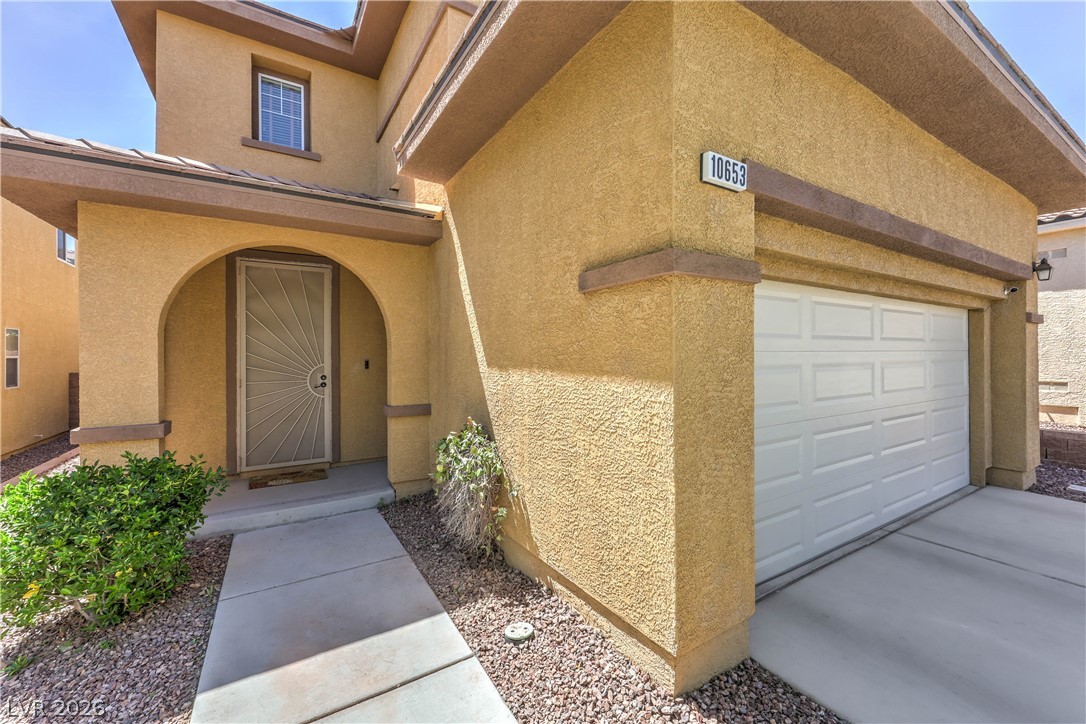 10653 Mount Jefferson Avenue Property Photo 6