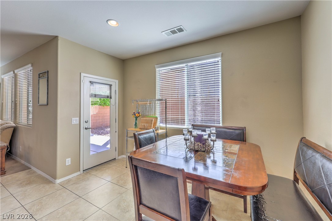 10653 Mount Jefferson Avenue Property Photo 18