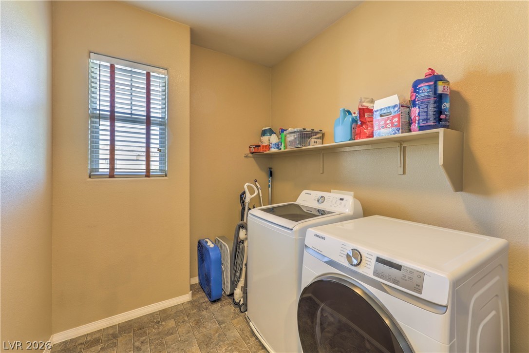 10653 Mount Jefferson Avenue Property Photo 35