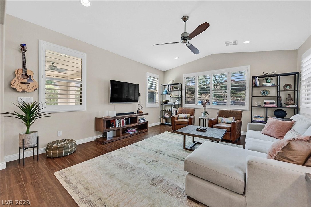 12270 Sandy Peak Avenue Property Photo 4