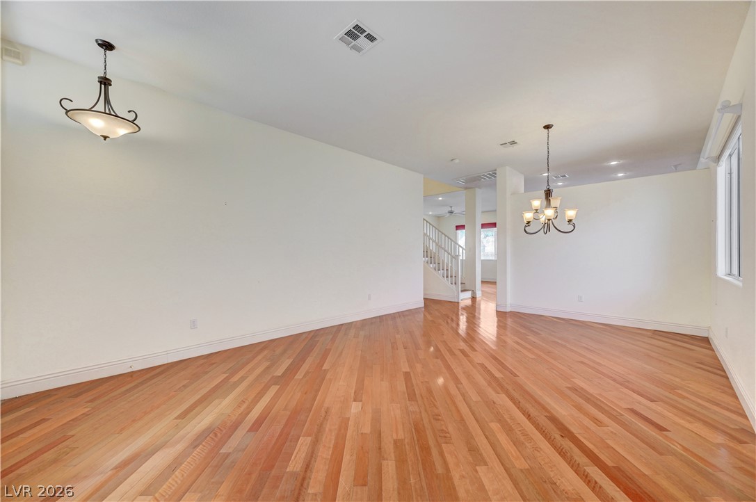 33 Staghorn Street Property Photo 12