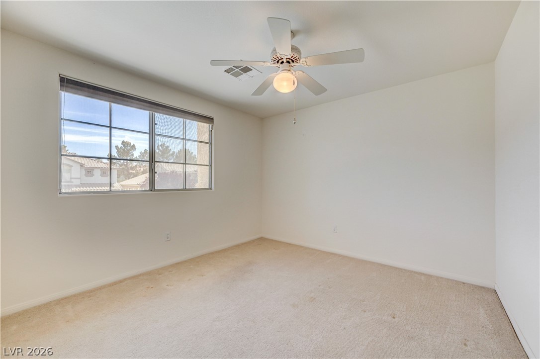 33 Staghorn Street Property Photo 31