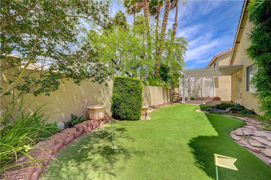 33 Staghorn Street Property Photo 37