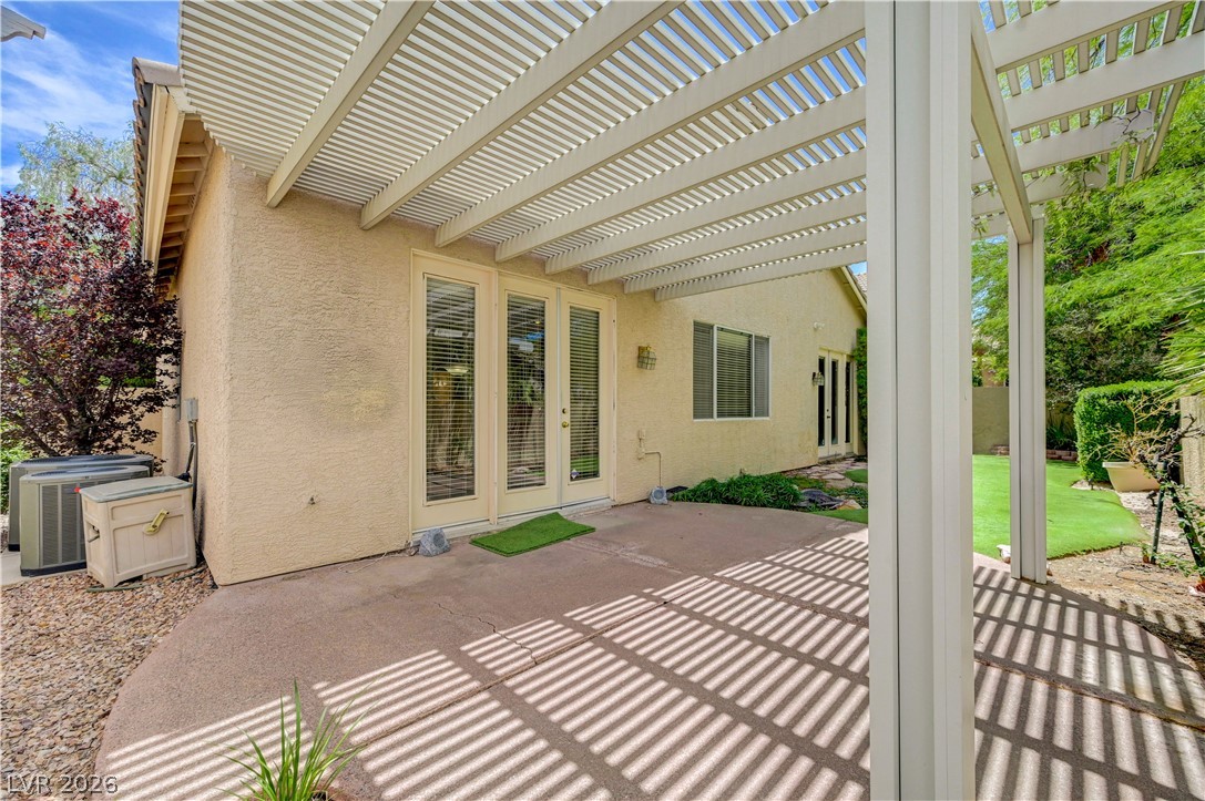 33 Staghorn Street Property Photo 41