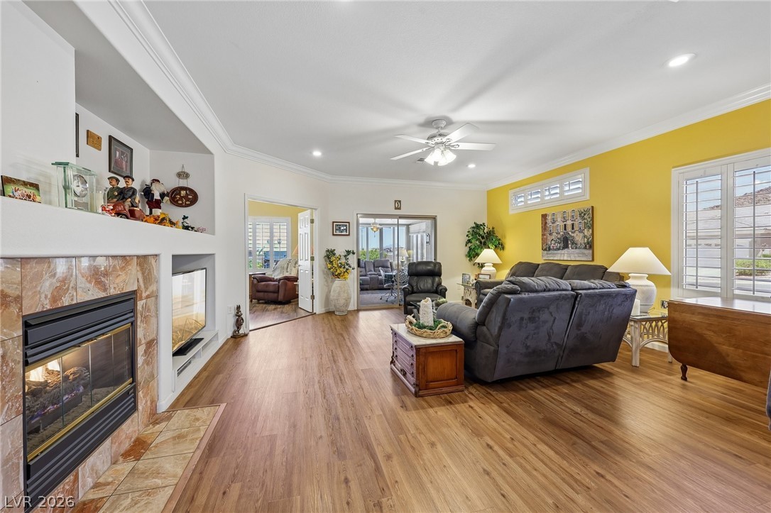 586 Cypress Gardens Place Property Photo 11