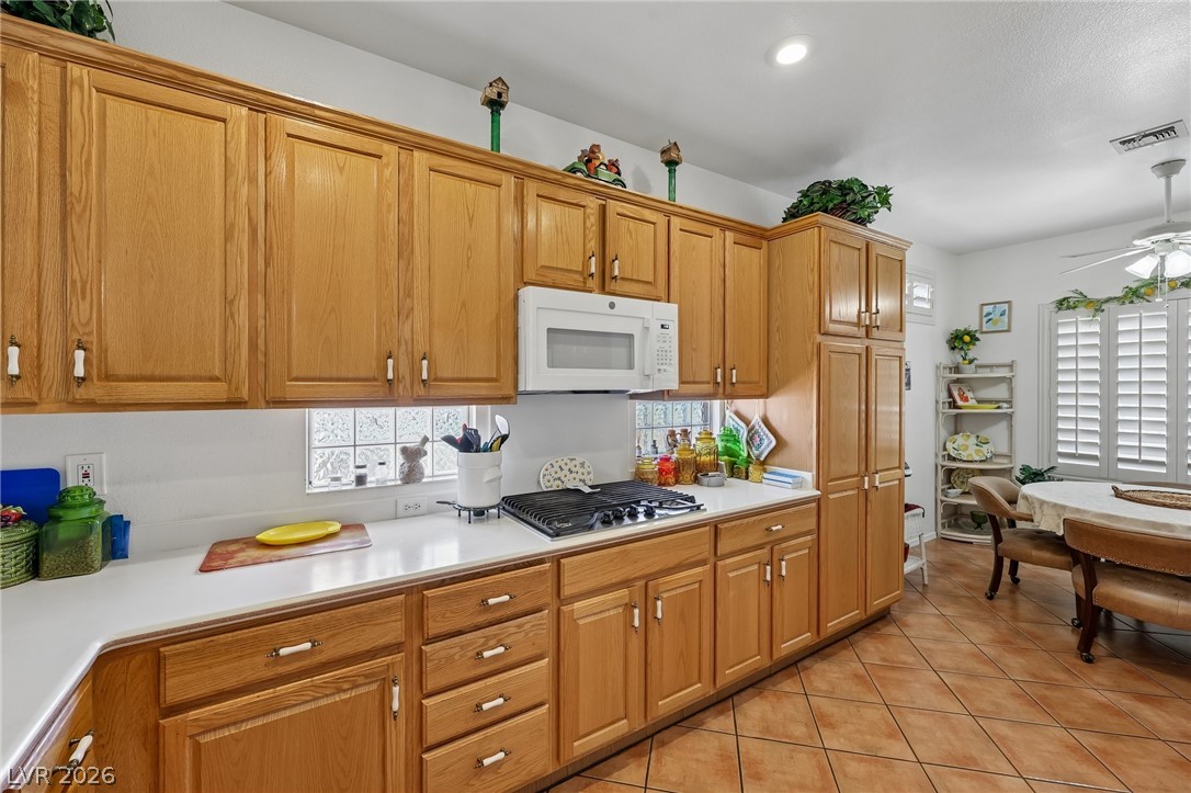 586 Cypress Gardens Place Property Photo 14
