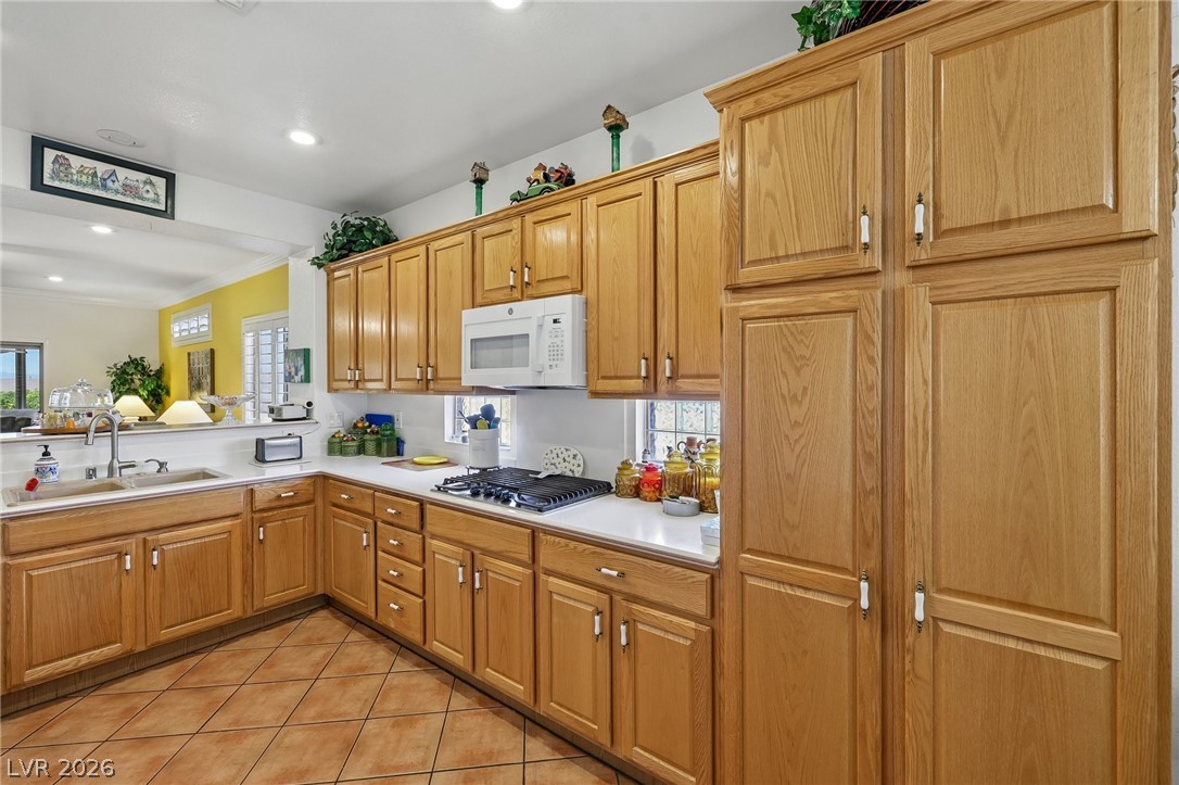 586 Cypress Gardens Place Property Photo 15