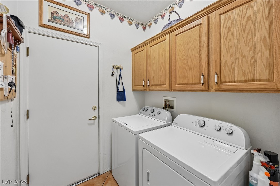586 Cypress Gardens Place Property Photo 28