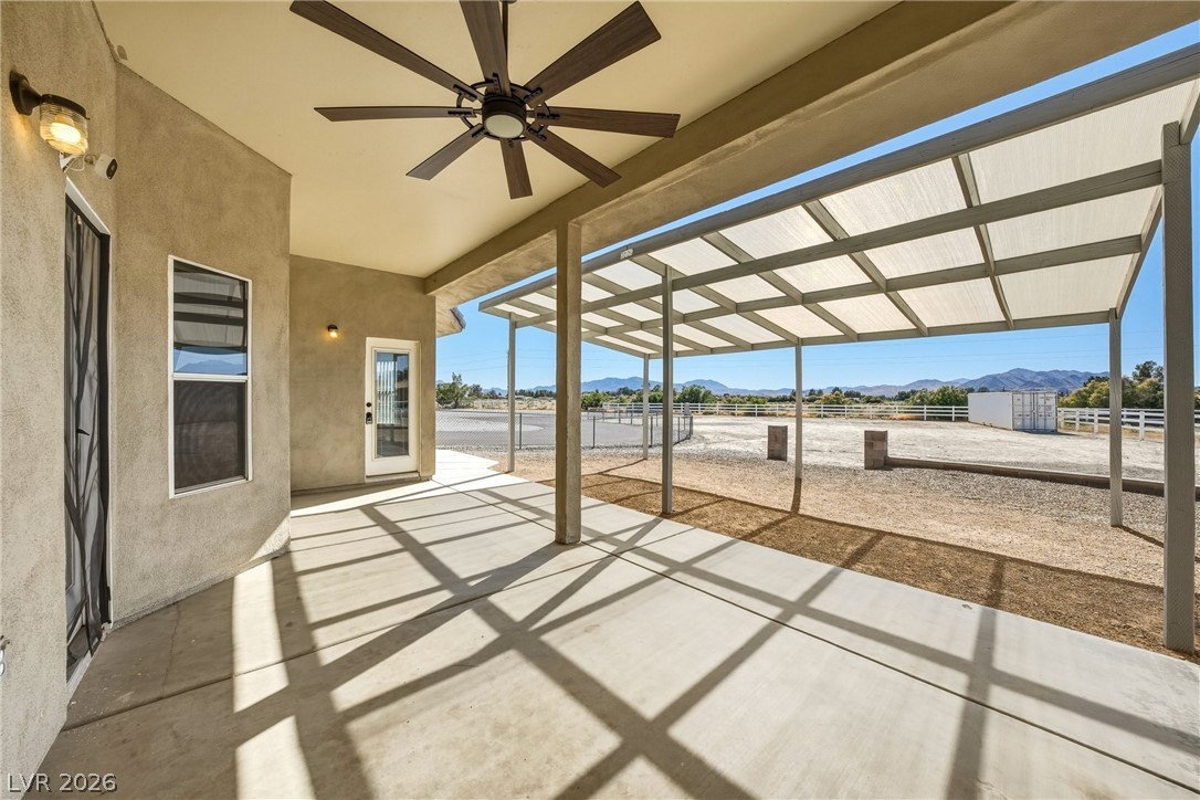 880 Benson Circle Property Photo 10