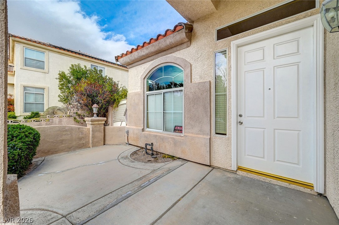 9462 Castillana Court Property Photo 2