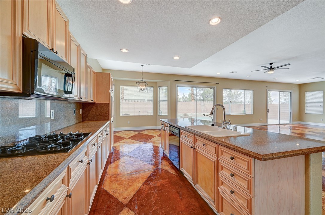 9462 Castillana Court Property Photo 12