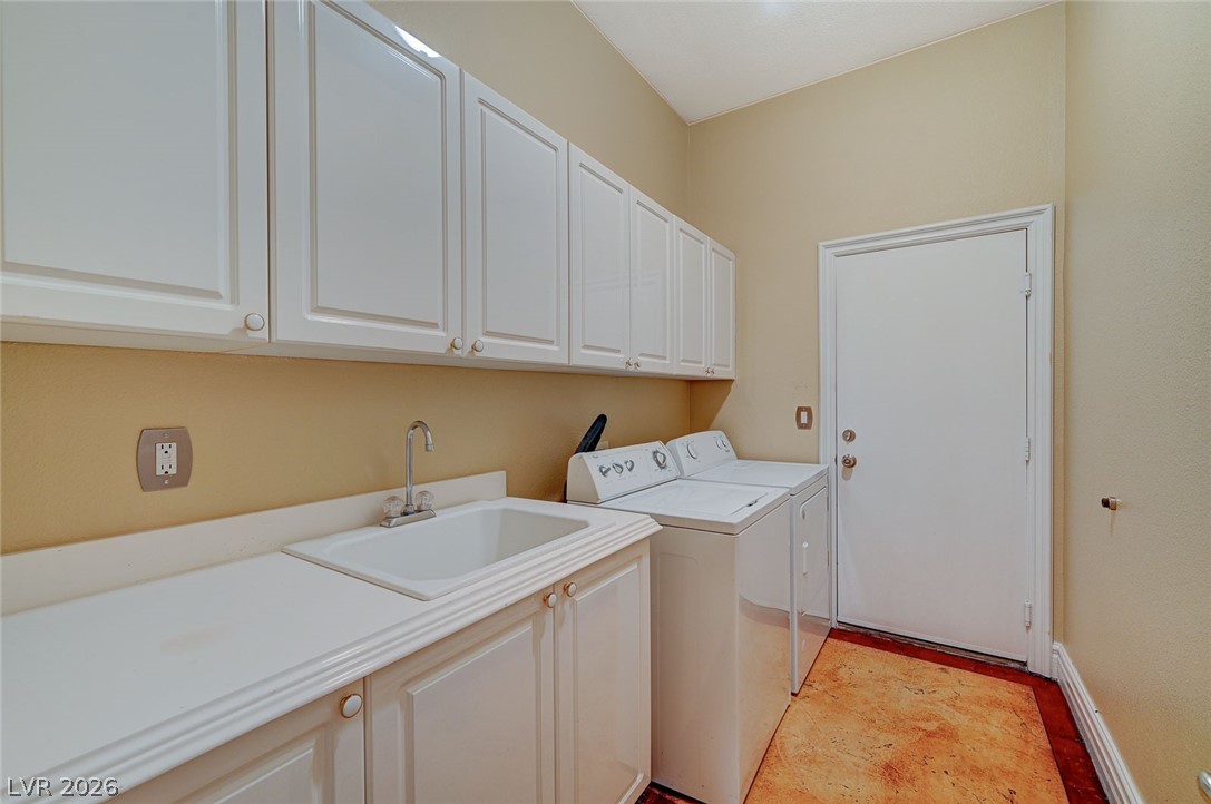 9462 Castillana Court Property Photo 43