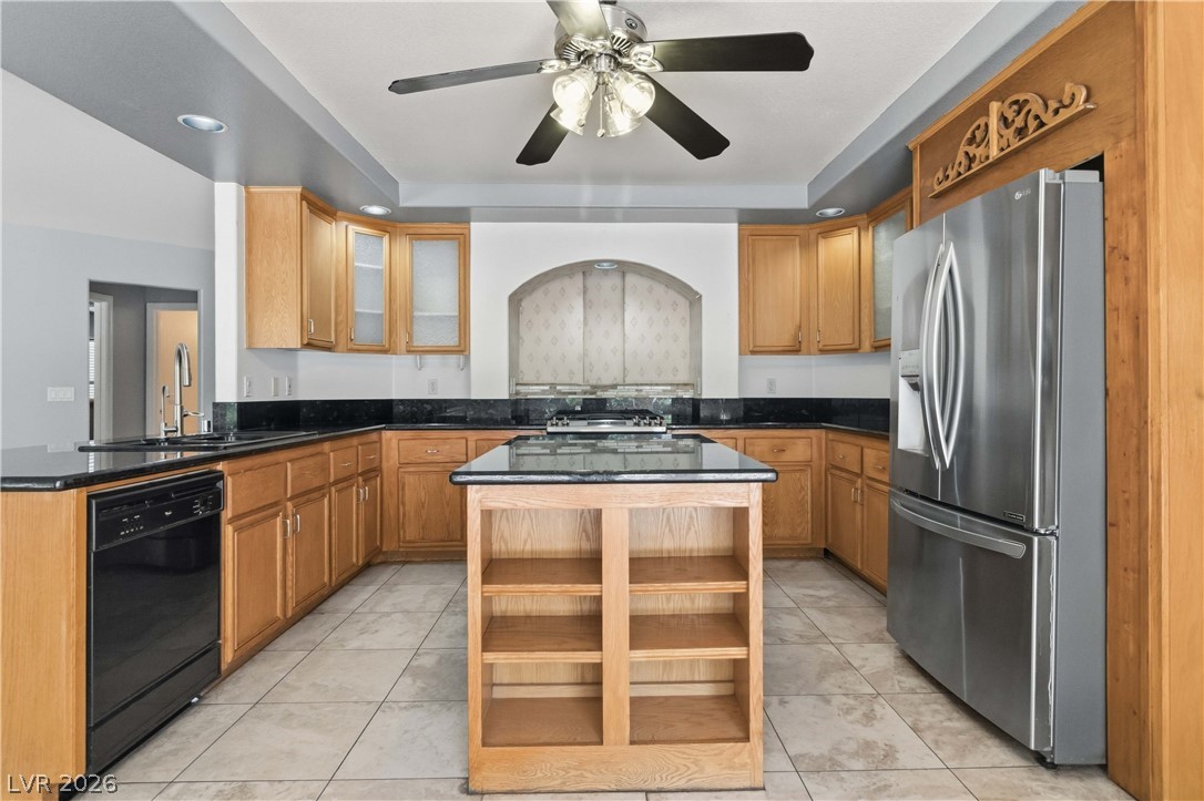 6611 Ironbound Bay Avenue Property Photo 10