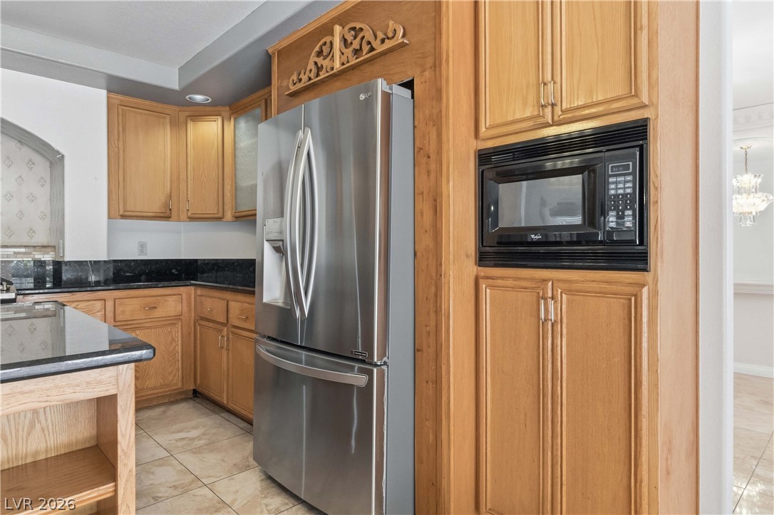 6611 Ironbound Bay Avenue Property Photo 13