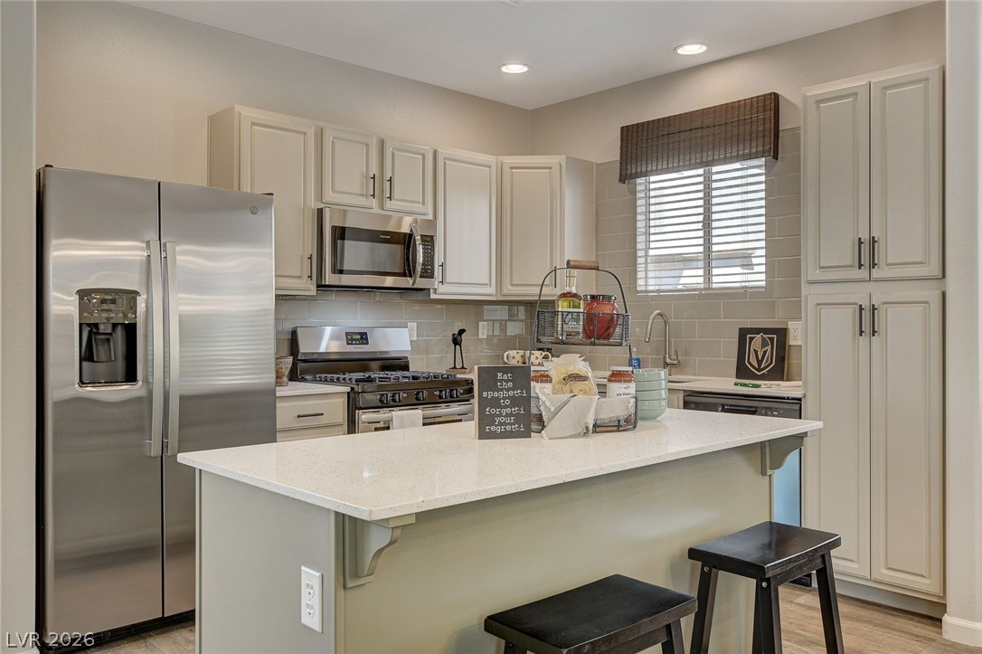 225 Alexander Darius Court Property Photo 11