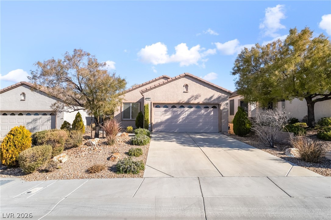 2564 Anani Road Property Photo 1