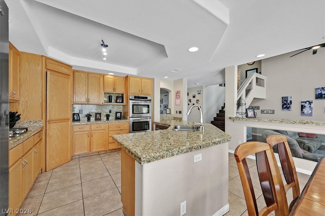 3905 Larkcrest Street Property Photo 16
