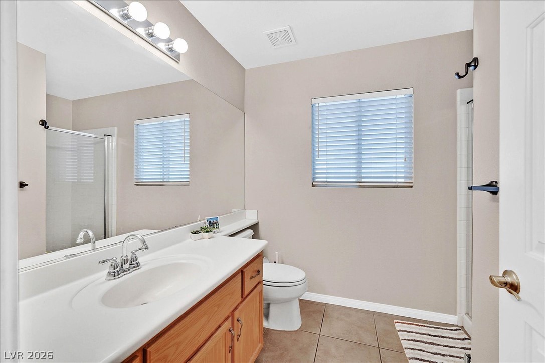 3905 Larkcrest Street Property Photo 20