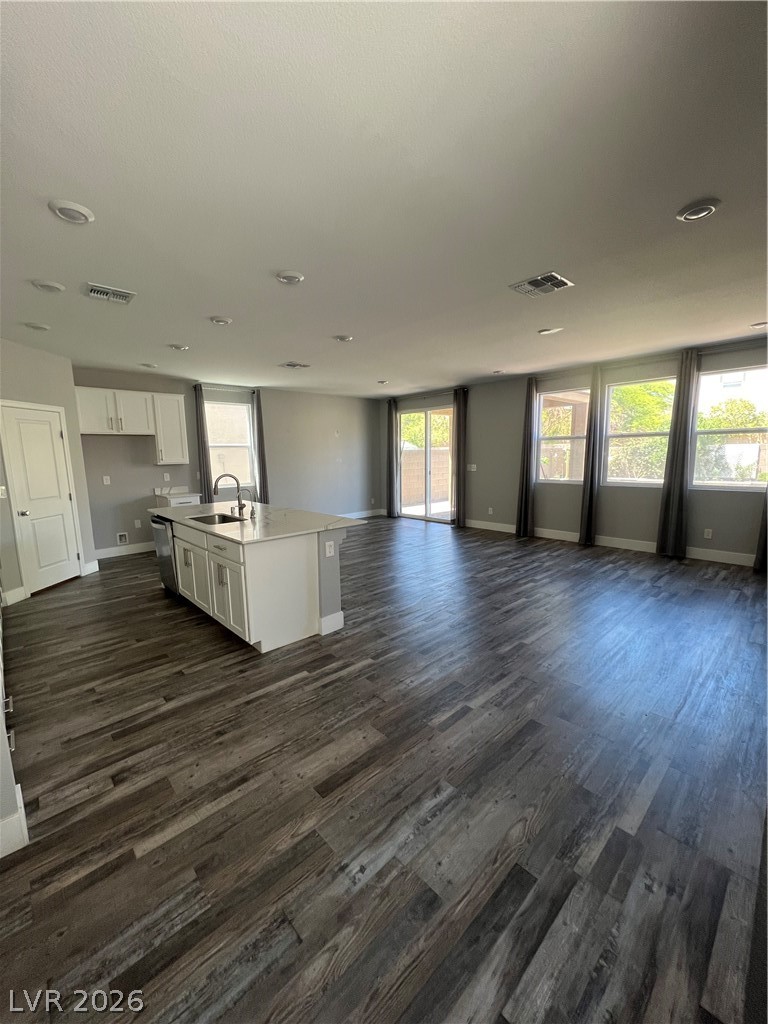 8726 Sand Verbena Avenue Property Photo 4