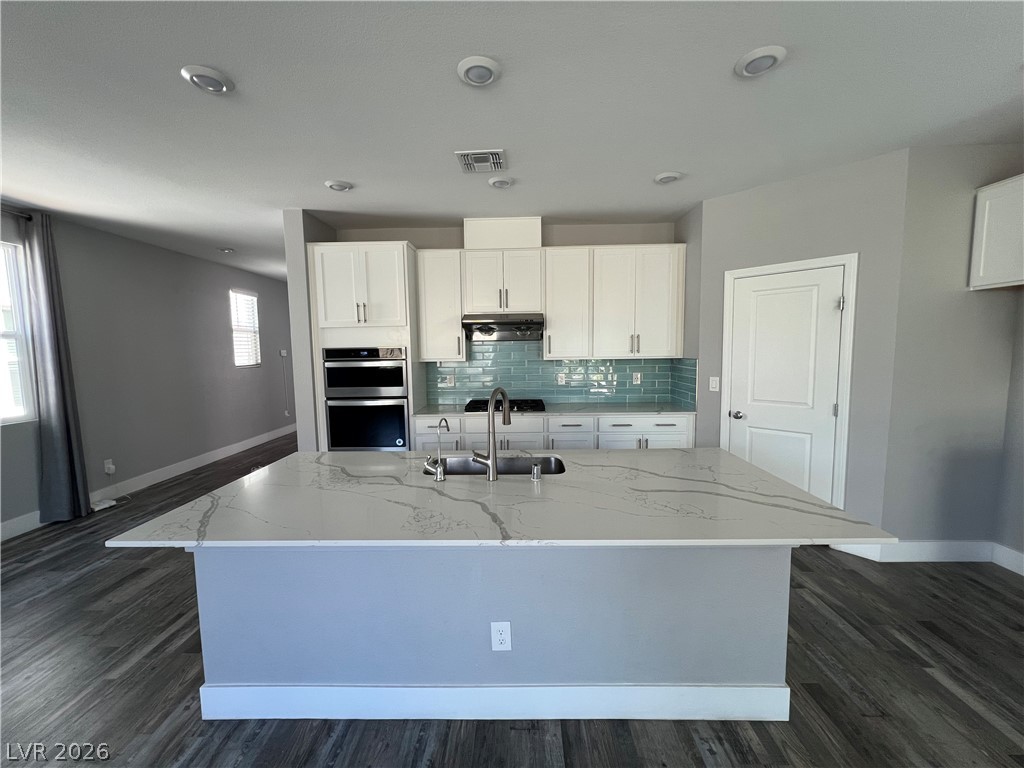 8726 Sand Verbena Avenue Property Photo 7