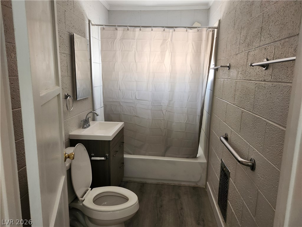 4624 Evergreen Place Property Photo 17