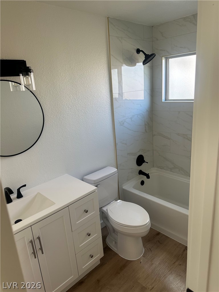 5808 Bromley Avenue 1 Property Photo 6