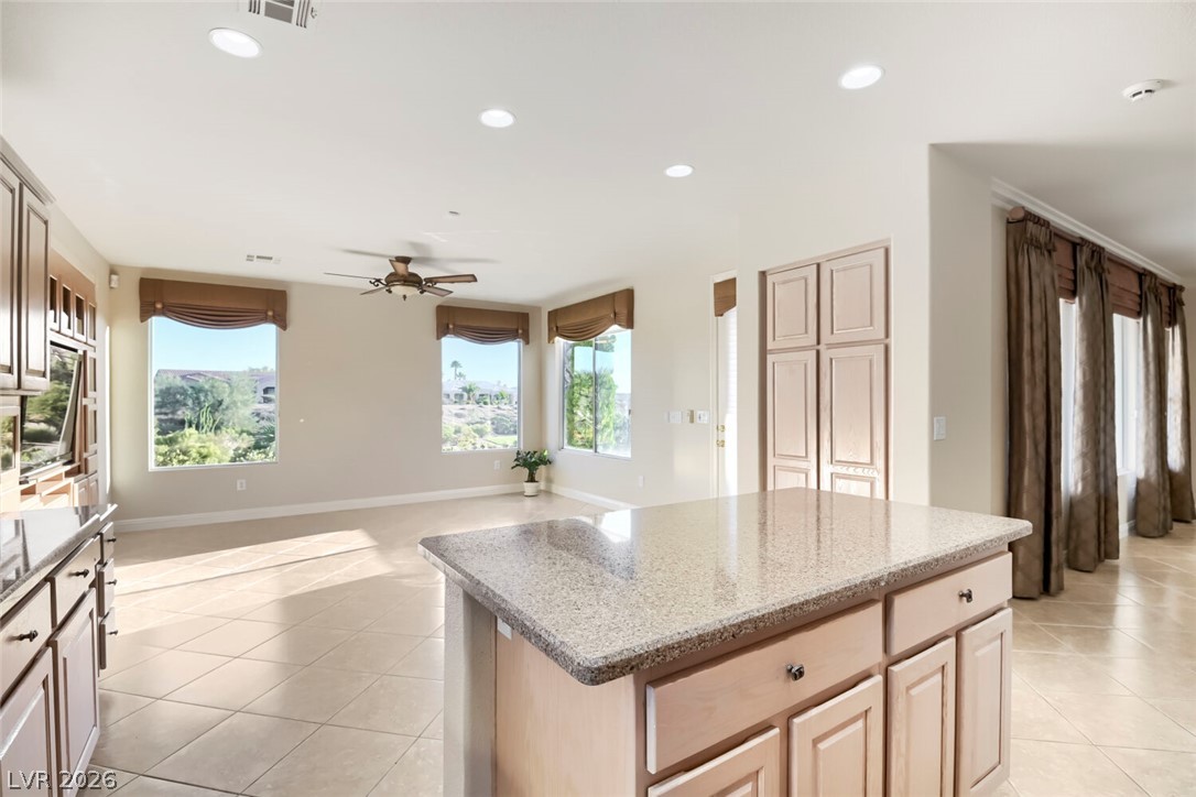 10448 Premia Place Property Photo 14