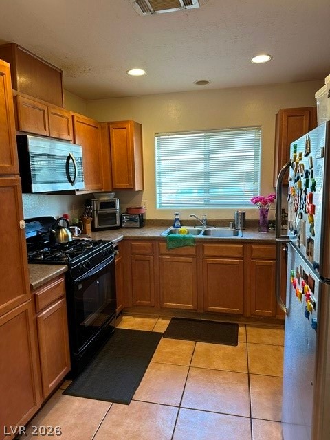 5269 Tipper Avenue Property Photo 5