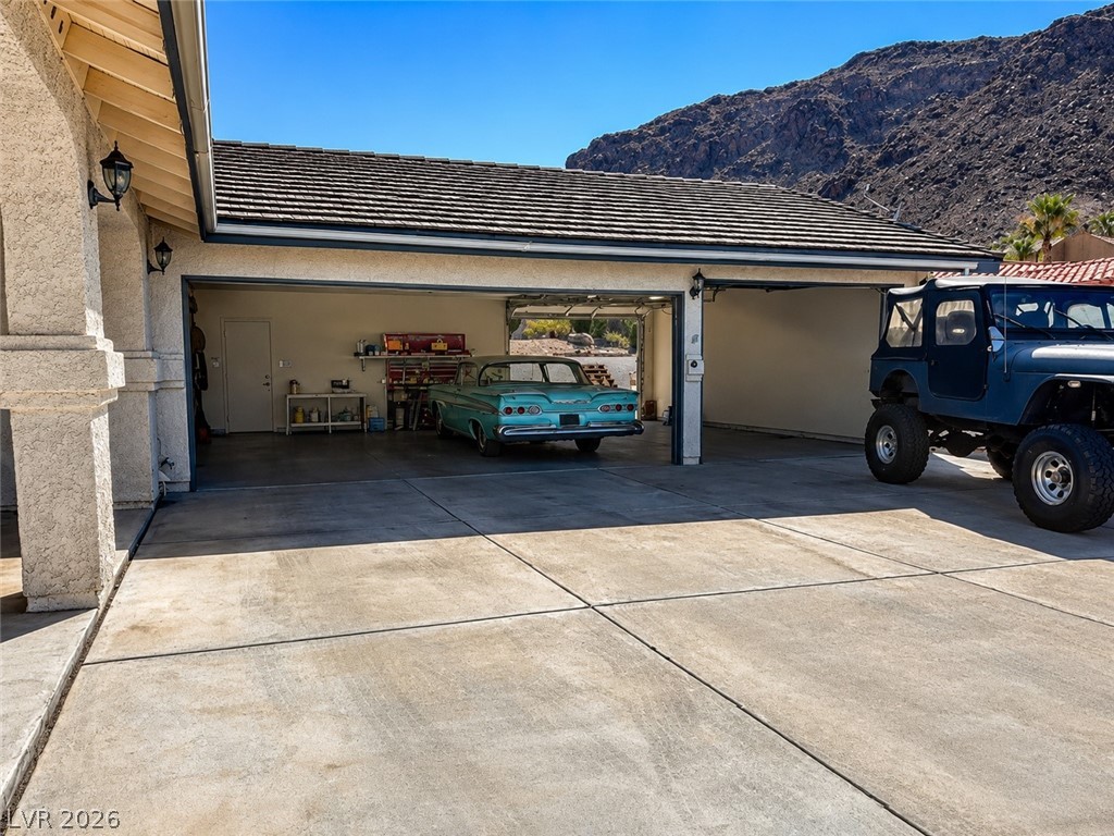 524 Swallow Cove Property Photo 39
