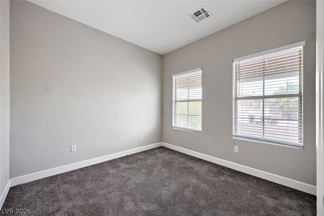 135 Tilbury Avenue Property Photo 18