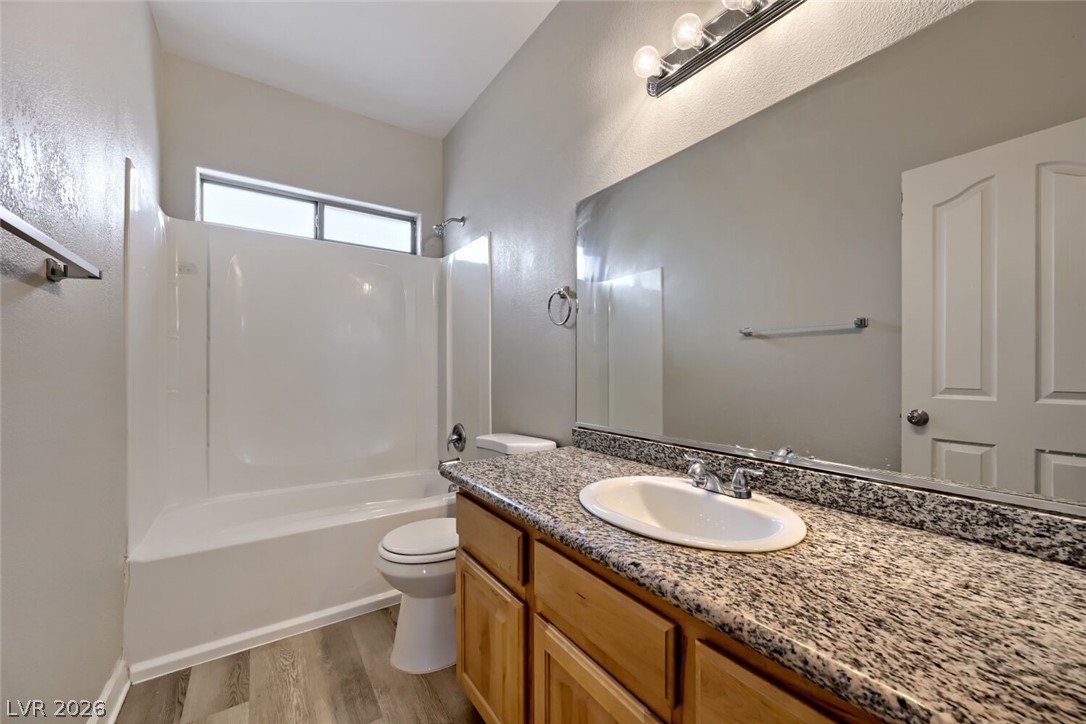 135 Tilbury Avenue Property Photo 24