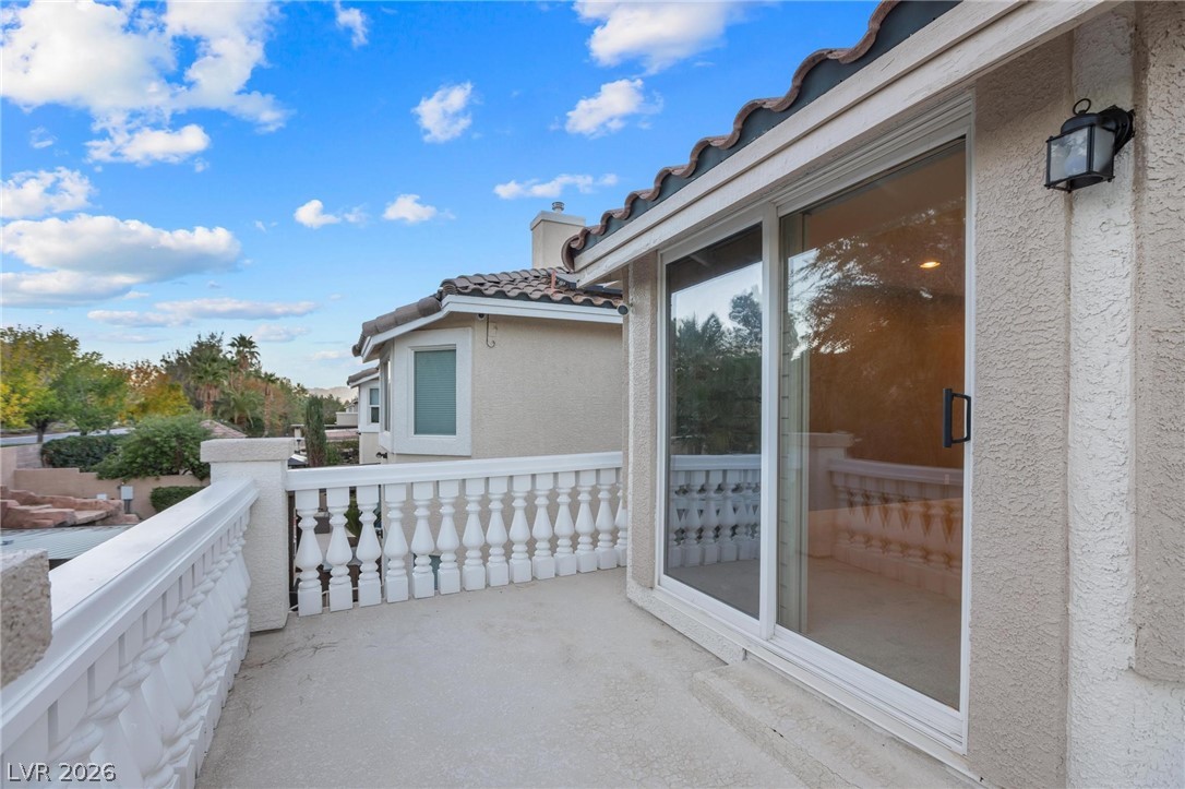 4065 Abernethy Forest Place Property Photo 13