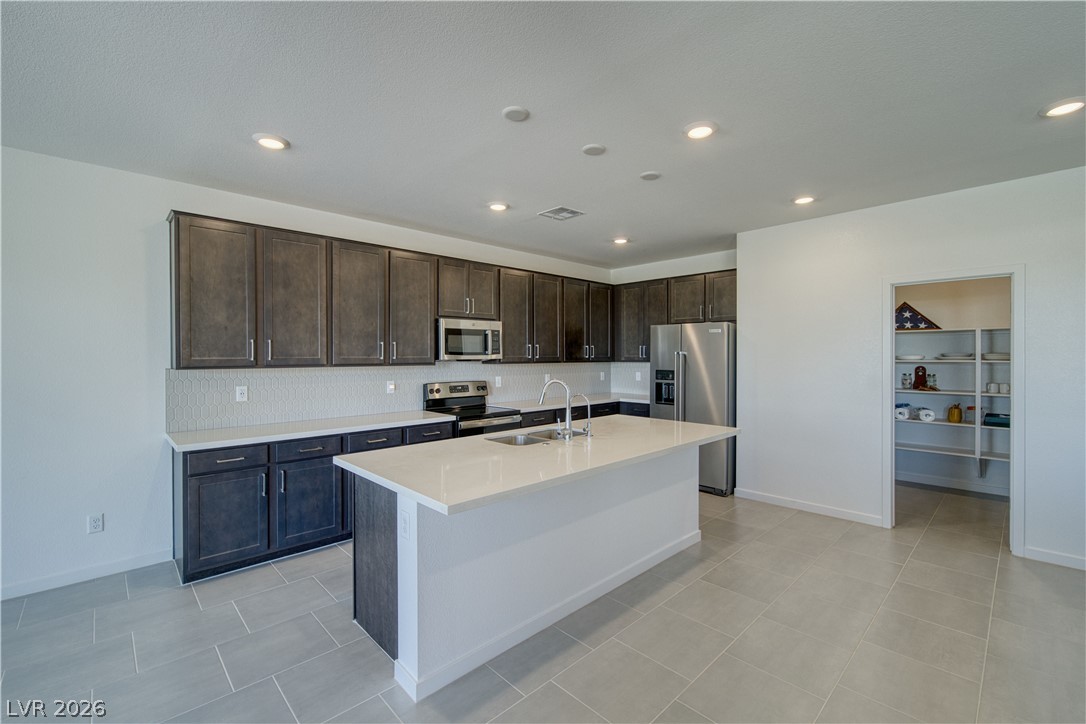 4164 East Cactus Canyon Drive Property Photo 8