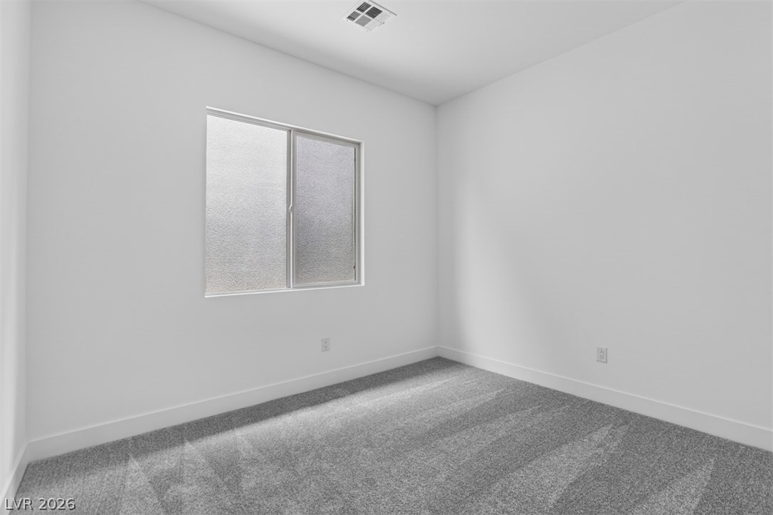 376 Tigullio Avenue Property Photo 13