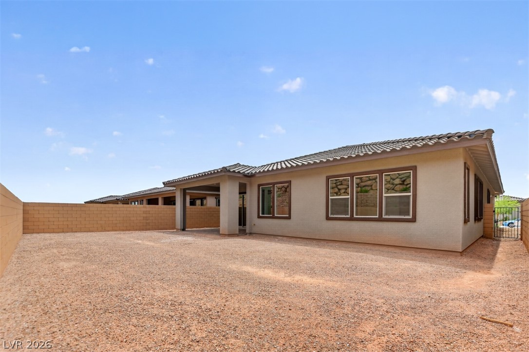 376 Tigullio Avenue Property Photo 17