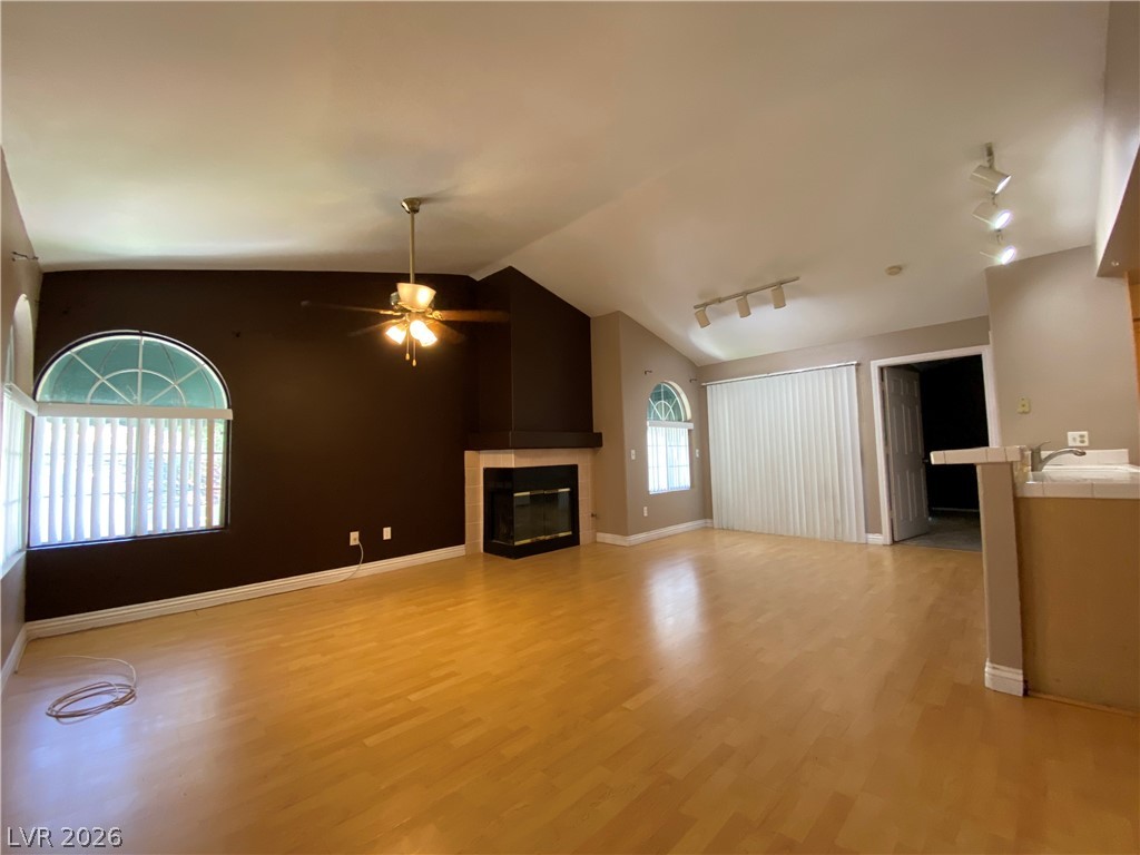 2251 Wigwam Parkway 1722 Property Photo 2