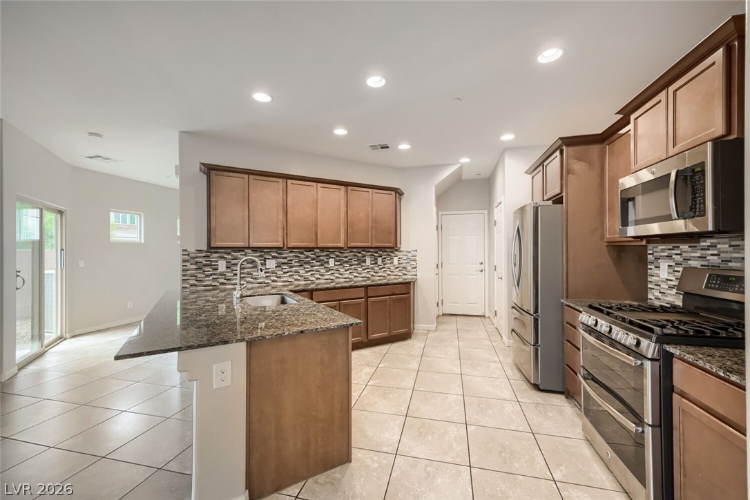 1151 Bobby Basin Avenue Property Photo 1