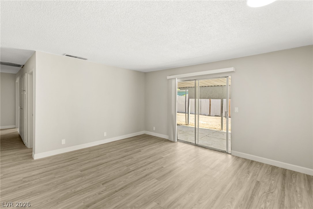 4364 Calimesa Street Property Photo 11