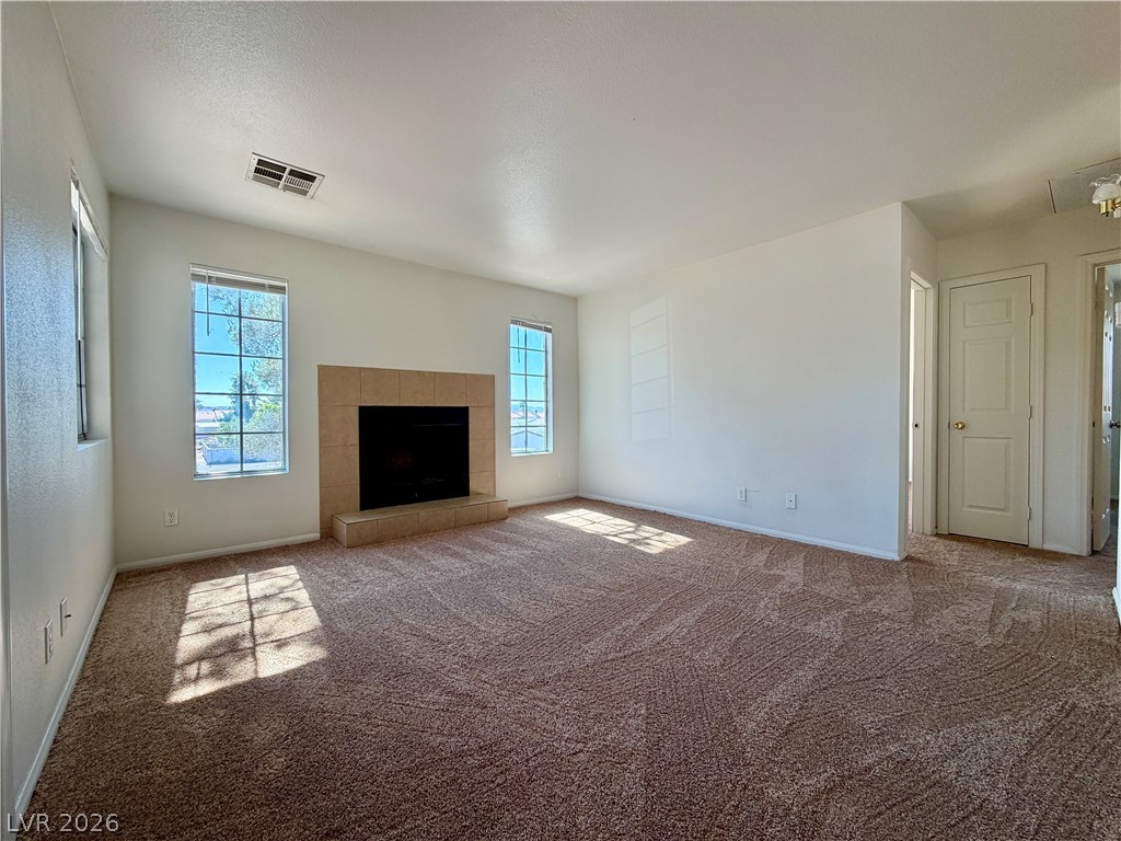 2704 Aarondavid Drive C Property Photo 5