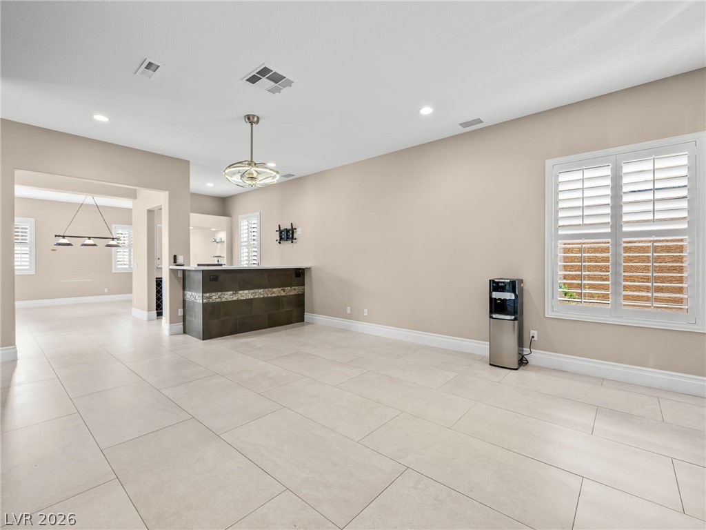 2404 Quartz Peak Street Property Photo 18