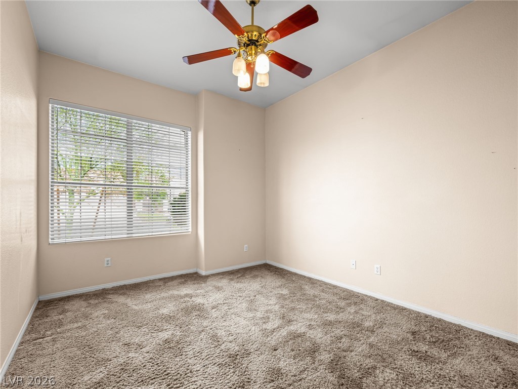 2404 Quartz Peak Street Property Photo 38