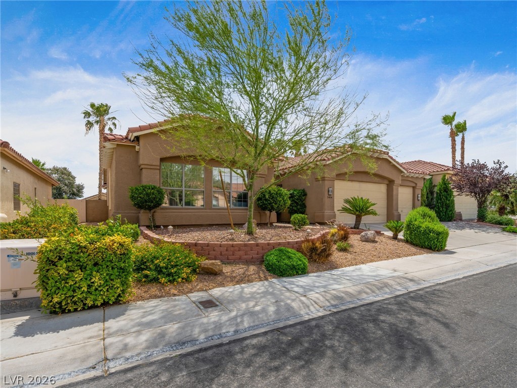 2404 Quartz Peak Street Property Photo 49