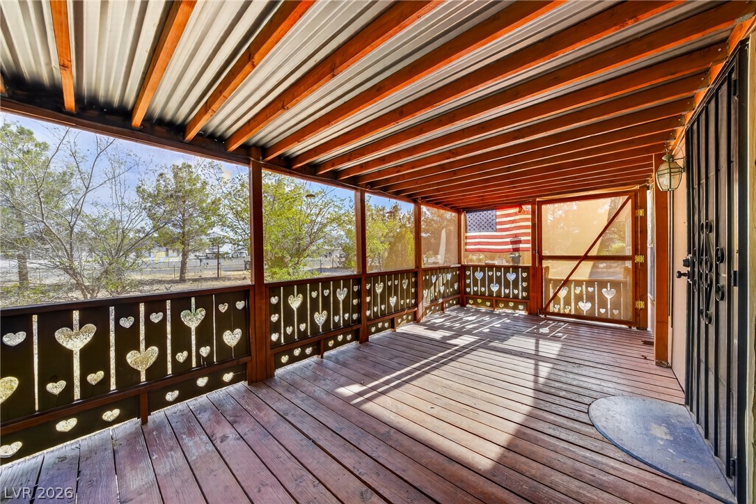 3160 East Navajo Boulevard Property Photo 14