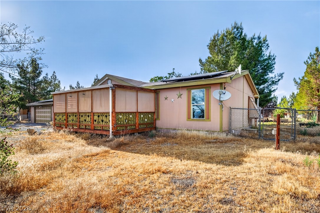 3160 East Navajo Boulevard Property Photo 42