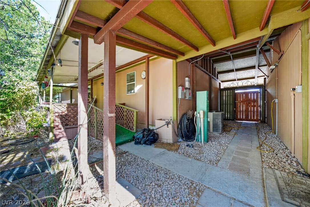 3160 East Navajo Boulevard Property Photo 51