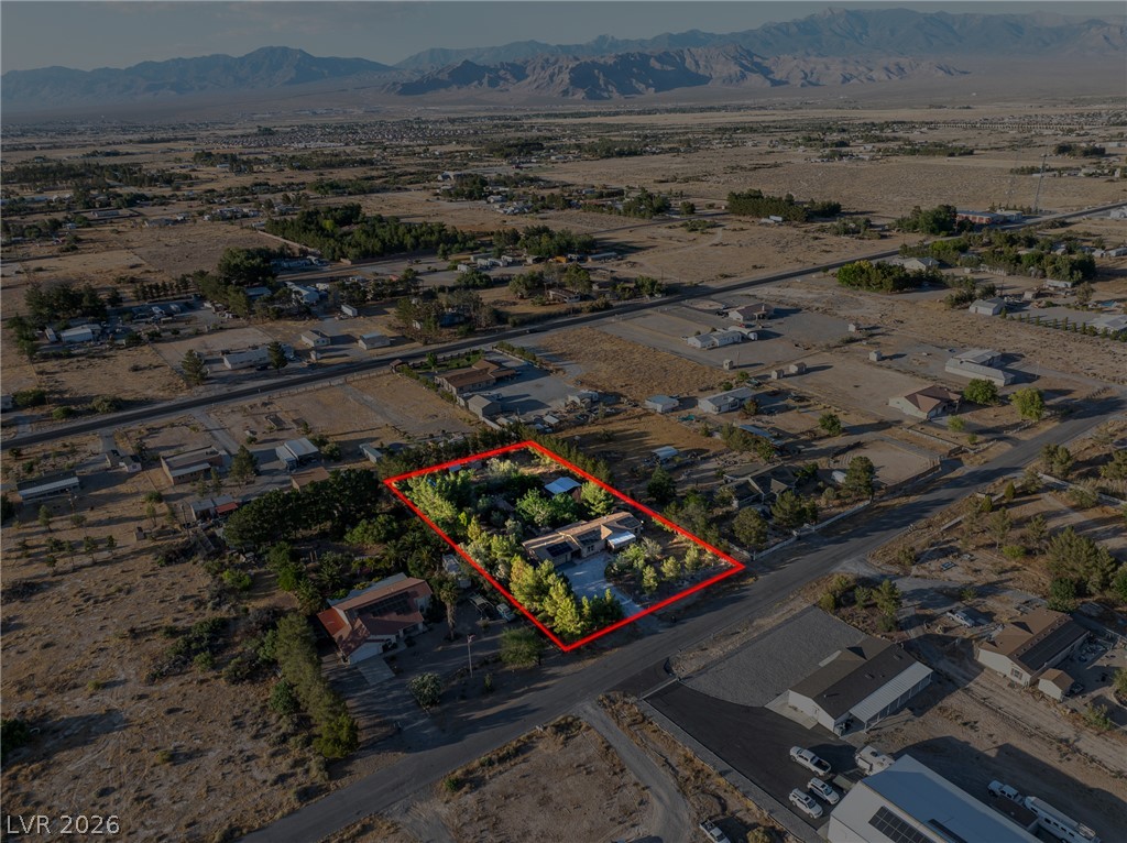 3160 East Navajo Boulevard Property Photo 53